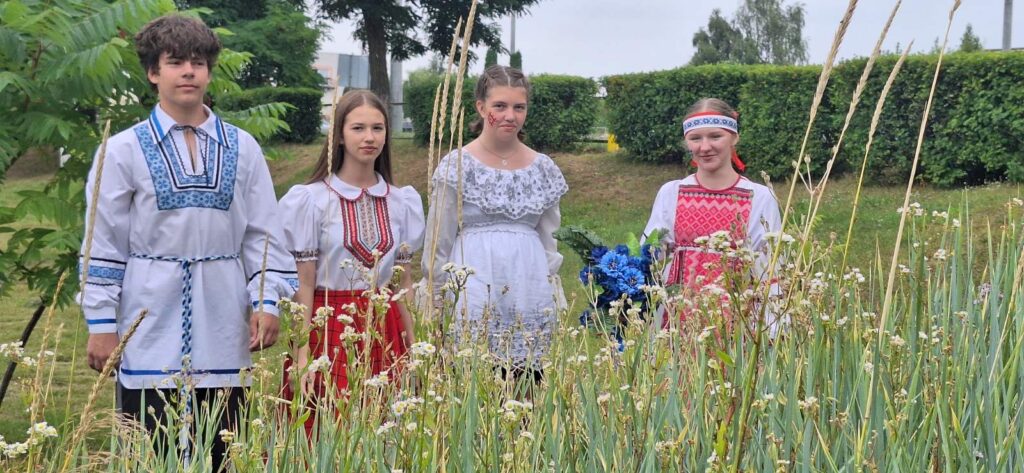 Дзень вышыванкі
