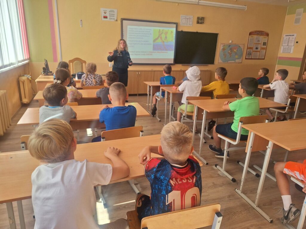 Встреча с сотрудником МЧС
