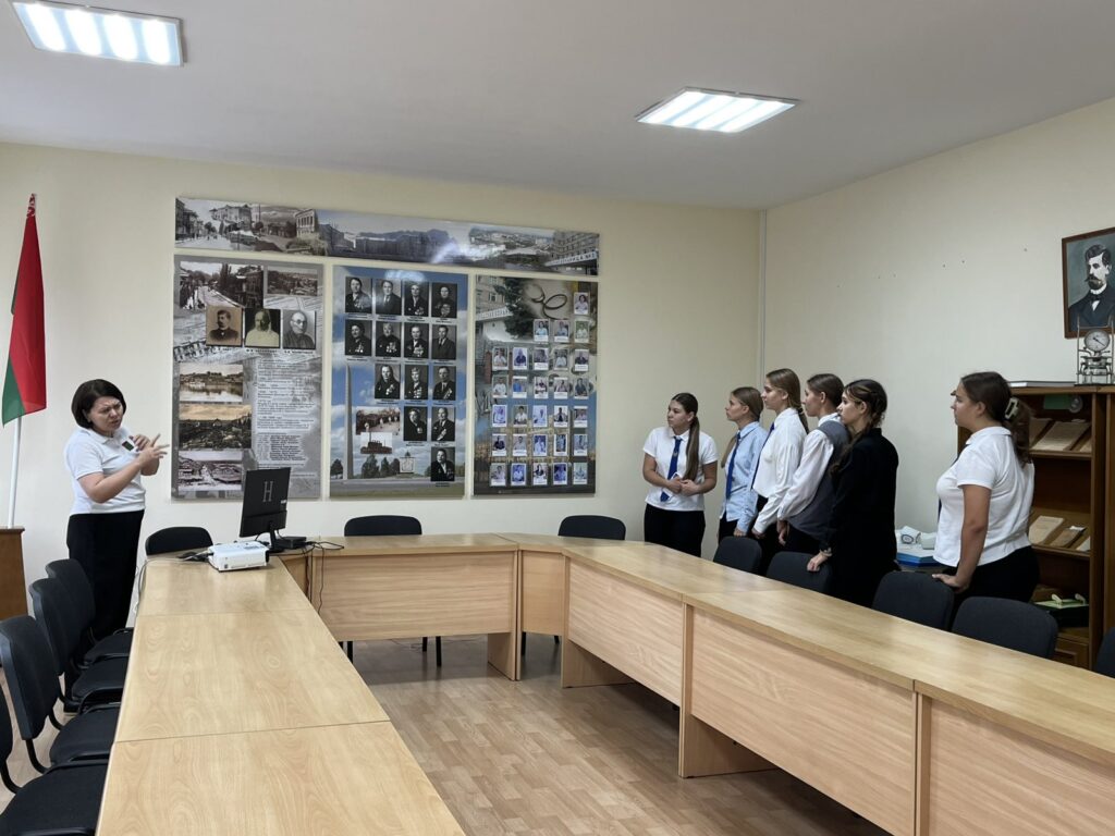 «От теории к практике: профориентационная экскурсия класса медицинской направленности»
