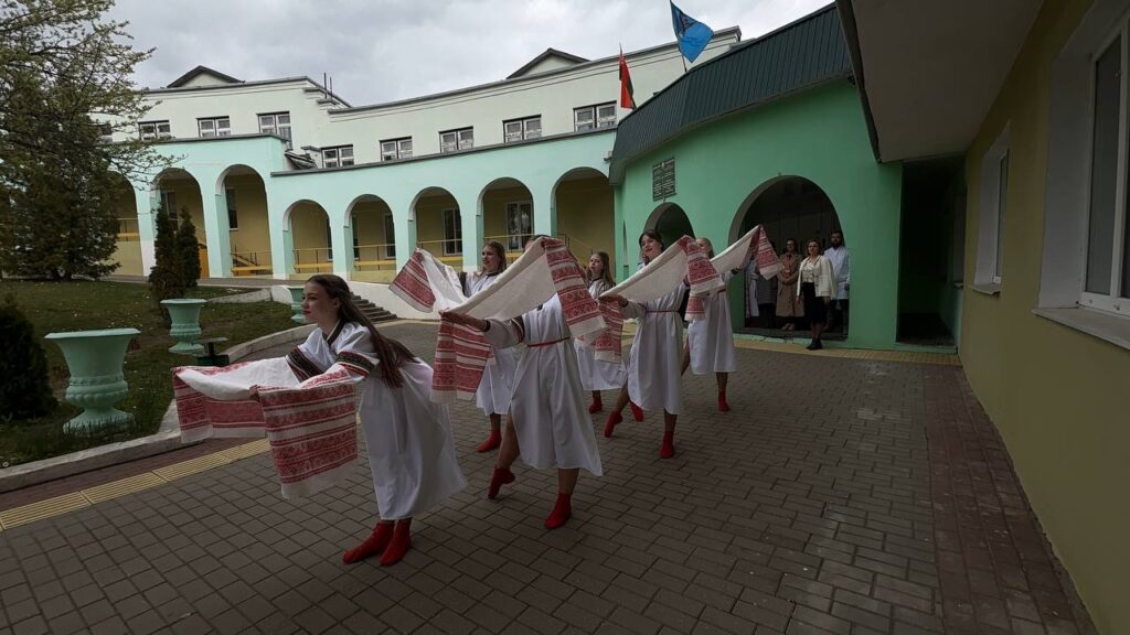 Образцовый ансамбль танца «Беларускія карункі»